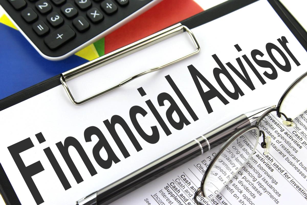 Financial Advisor‍